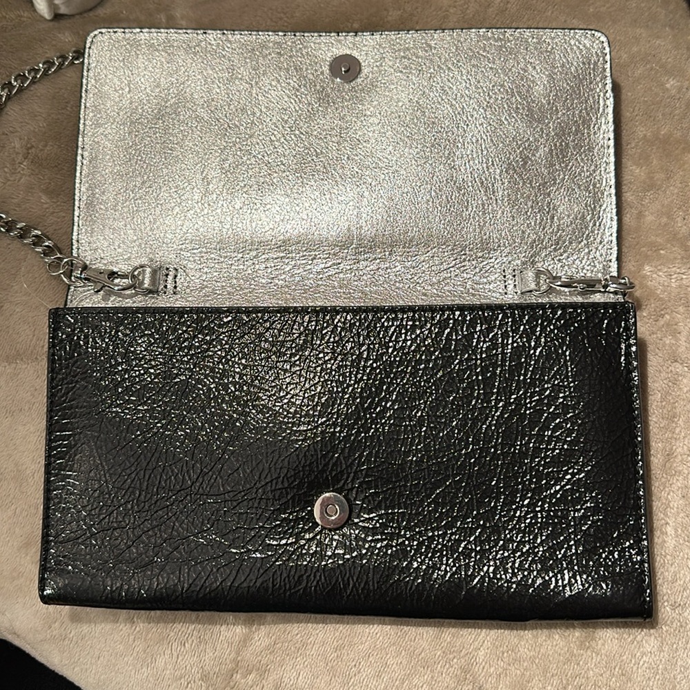 Barney’s clutch with chain - Picture 2 of 5